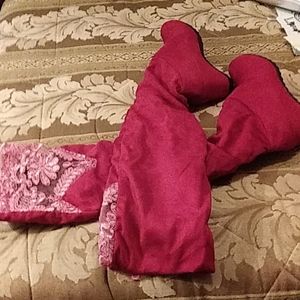 Suedered wedge boots size 8